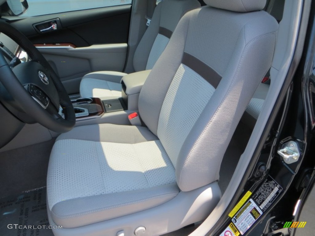 2013 Camry XLE - Cosmic Gray Metallic / Ash photo #23