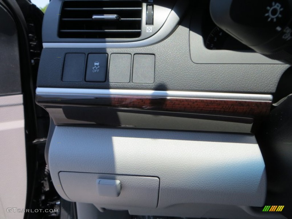 2013 Camry XLE - Cosmic Gray Metallic / Ash photo #34