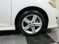 Super White - Camry SE Photo No. 8