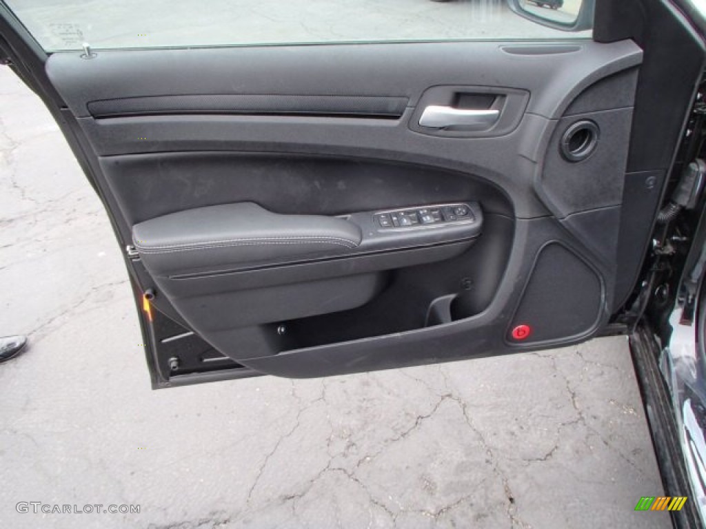 2013 Chrysler 300 S V6 AWD Black Door Panel Photo #81041631