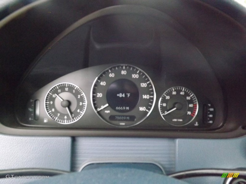 2004 Mercedes-Benz CLK 320 Coupe Gauges Photos