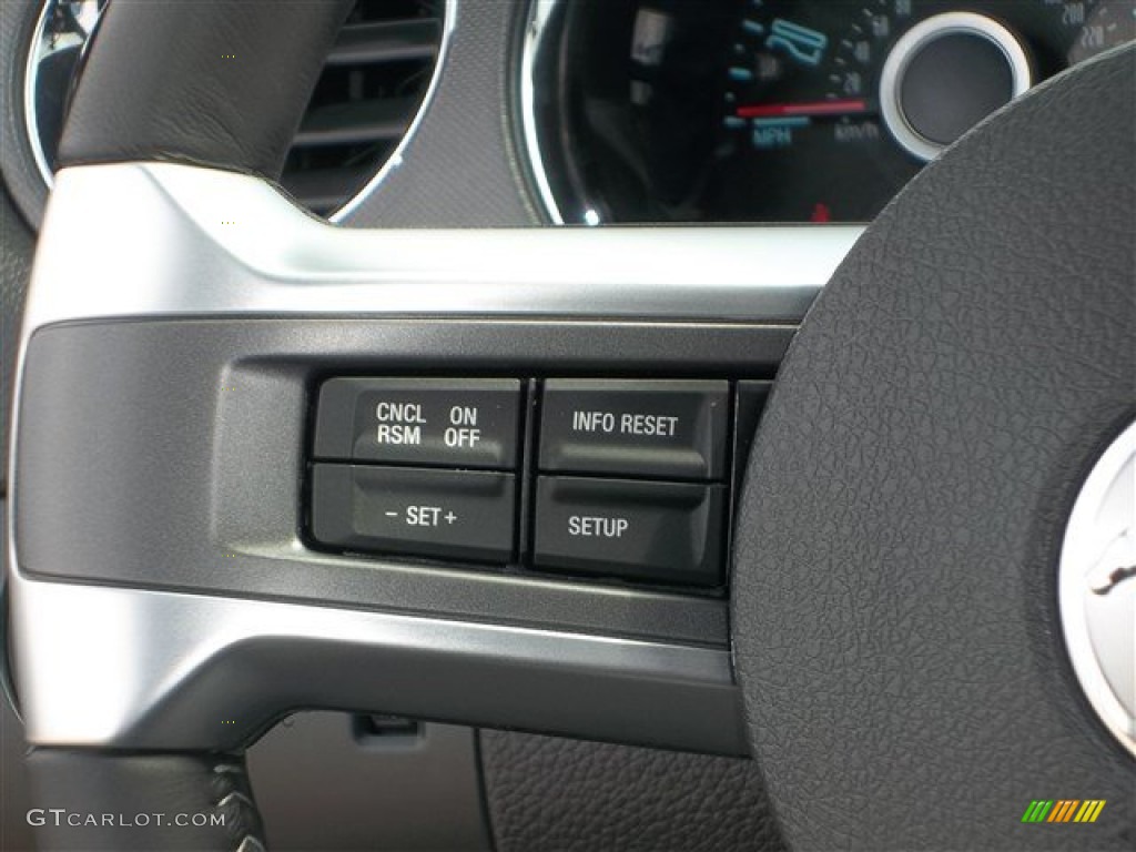 2014 Ford Mustang V6 Coupe Controls Photo #81044059
