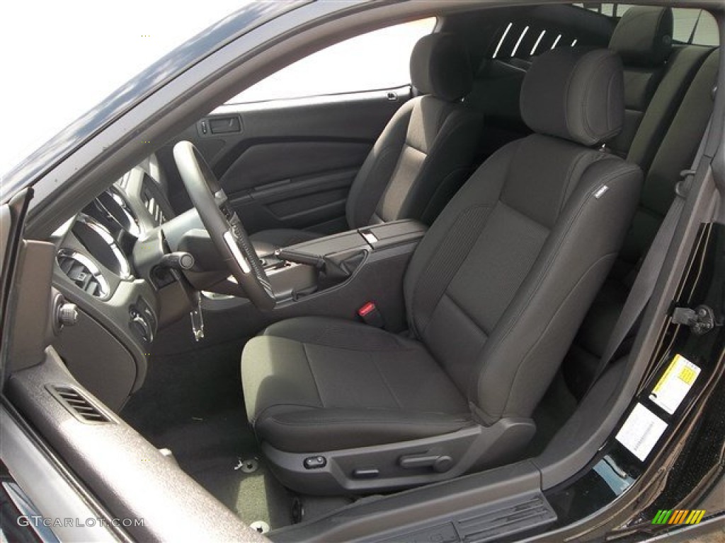 2014 Ford Mustang V6 Coupe Front Seat Photo #81044154