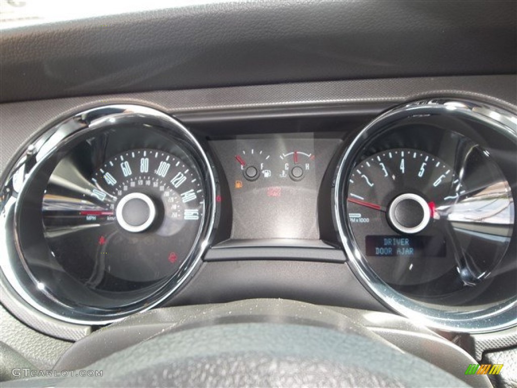 2014 Ford Mustang V6 Coupe Gauges Photo #81044202