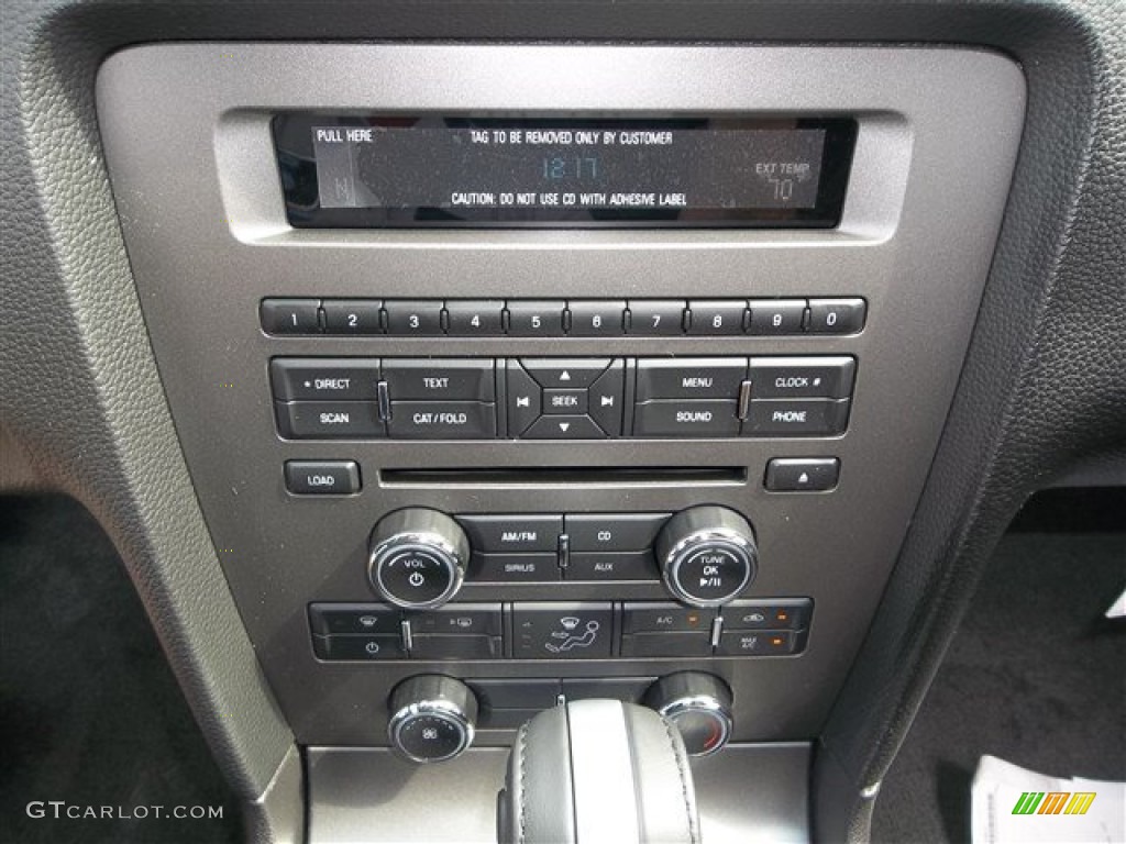 2014 Ford Mustang V6 Coupe Controls Photo #81044226