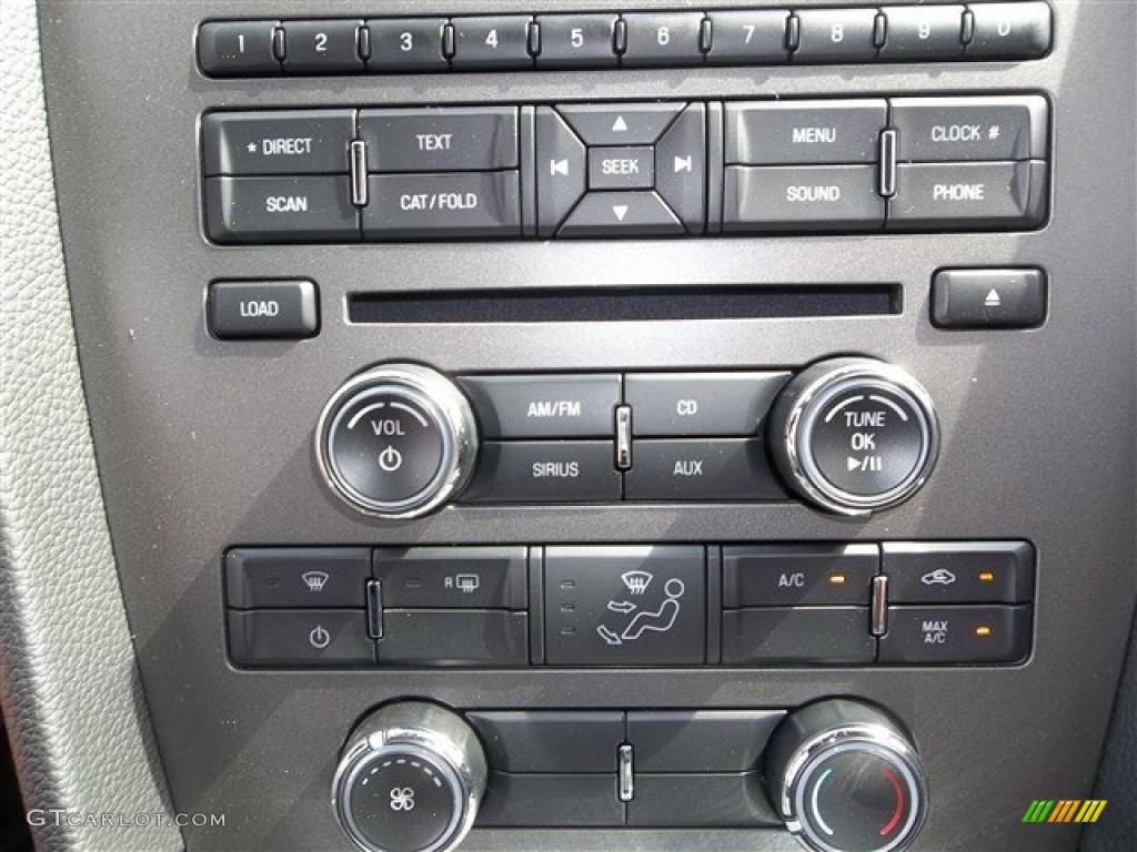 2014 Ford Mustang V6 Coupe Controls Photo #81044247