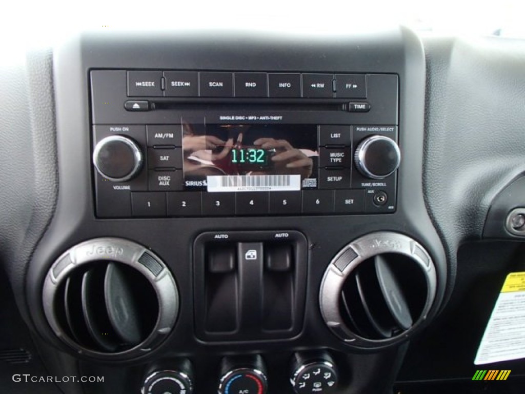 2013 Jeep Wrangler Sport S 4x4 Audio System Photo #81045072