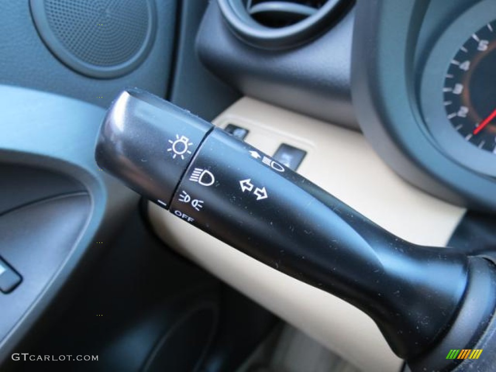 2012 Toyota RAV4 I4 4WD Controls Photo #81045234
