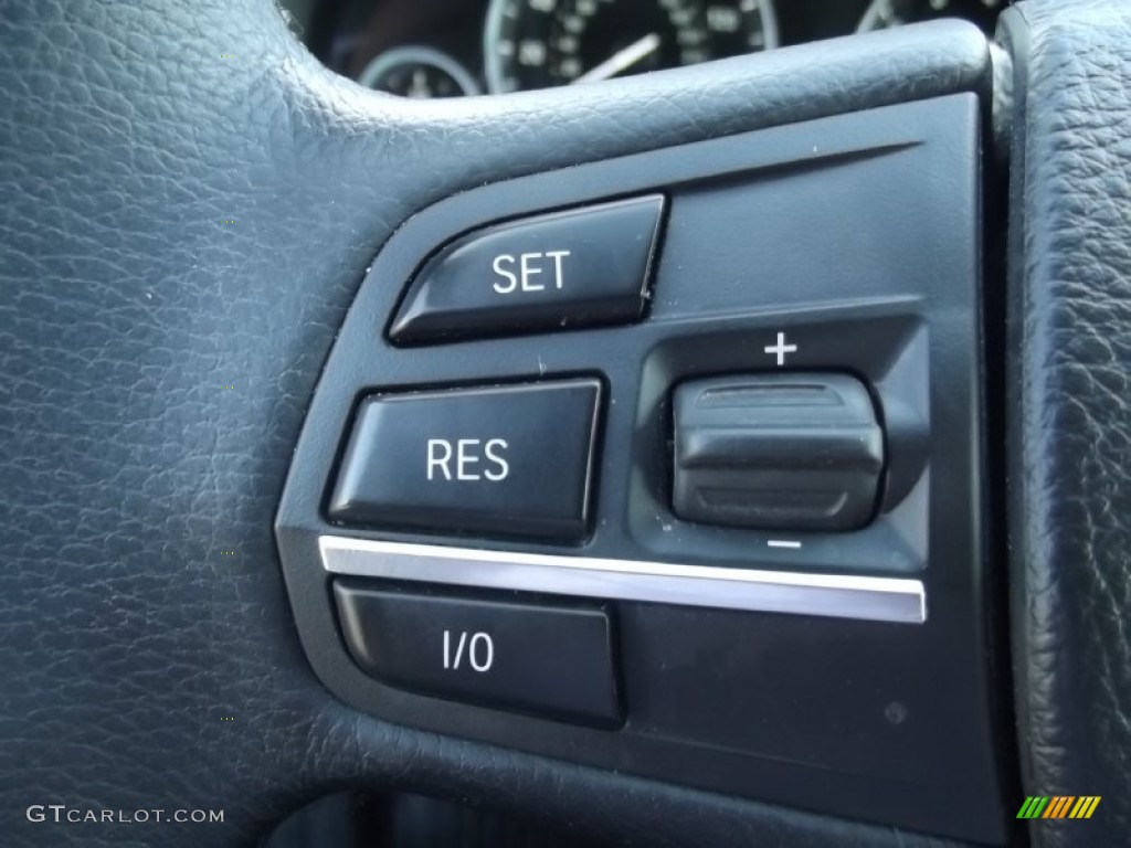 2010 BMW 5 Series 550i Gran Turismo Controls Photo #81046383