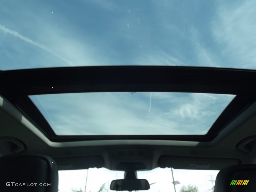 2010 BMW 5 Series 550i Gran Turismo Sunroof Photos