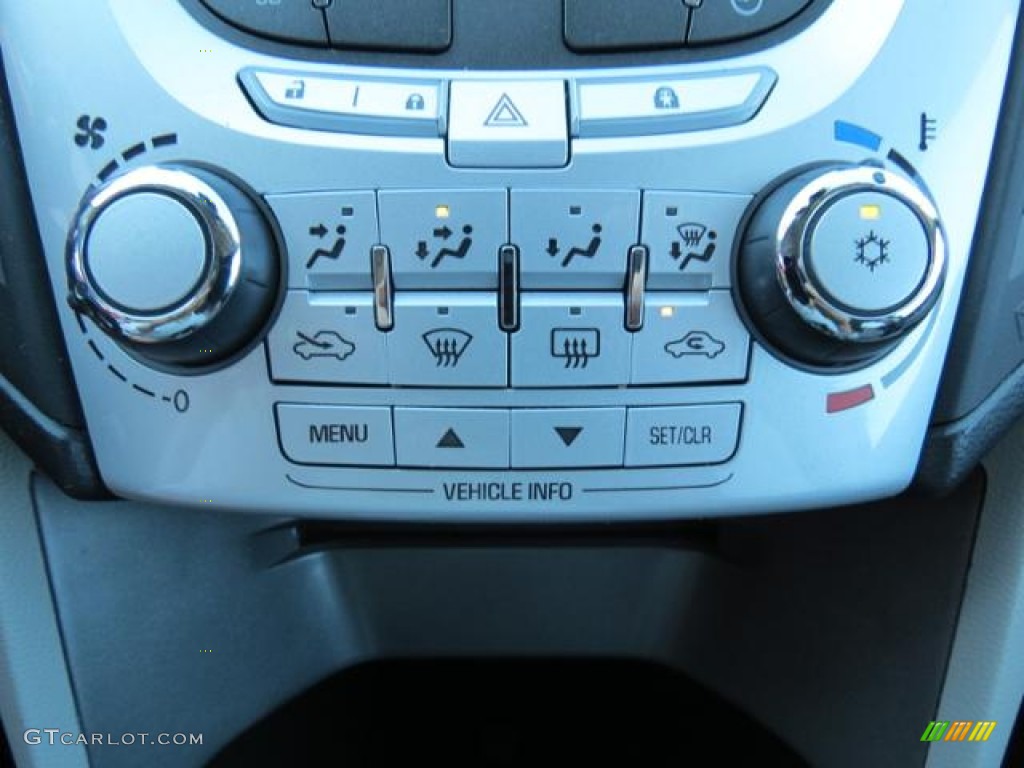 2011 Chevrolet Equinox LT Controls Photo #81047211