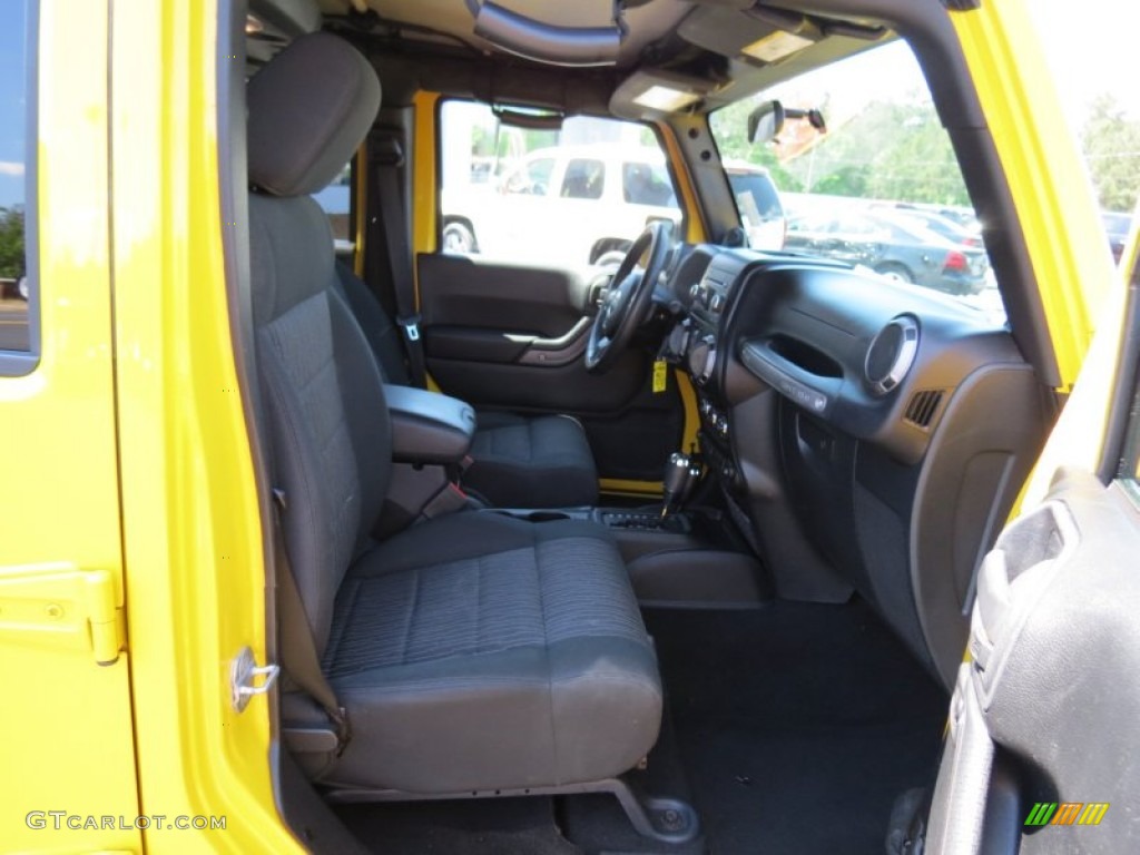 2011 Wrangler Unlimited Sport 4x4 - Detonator Yellow / Black photo #17