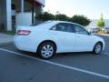Super White - Camry LE Photo No. 33