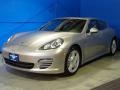Platinum Silver Metallic - Panamera 4S Photo No. 3