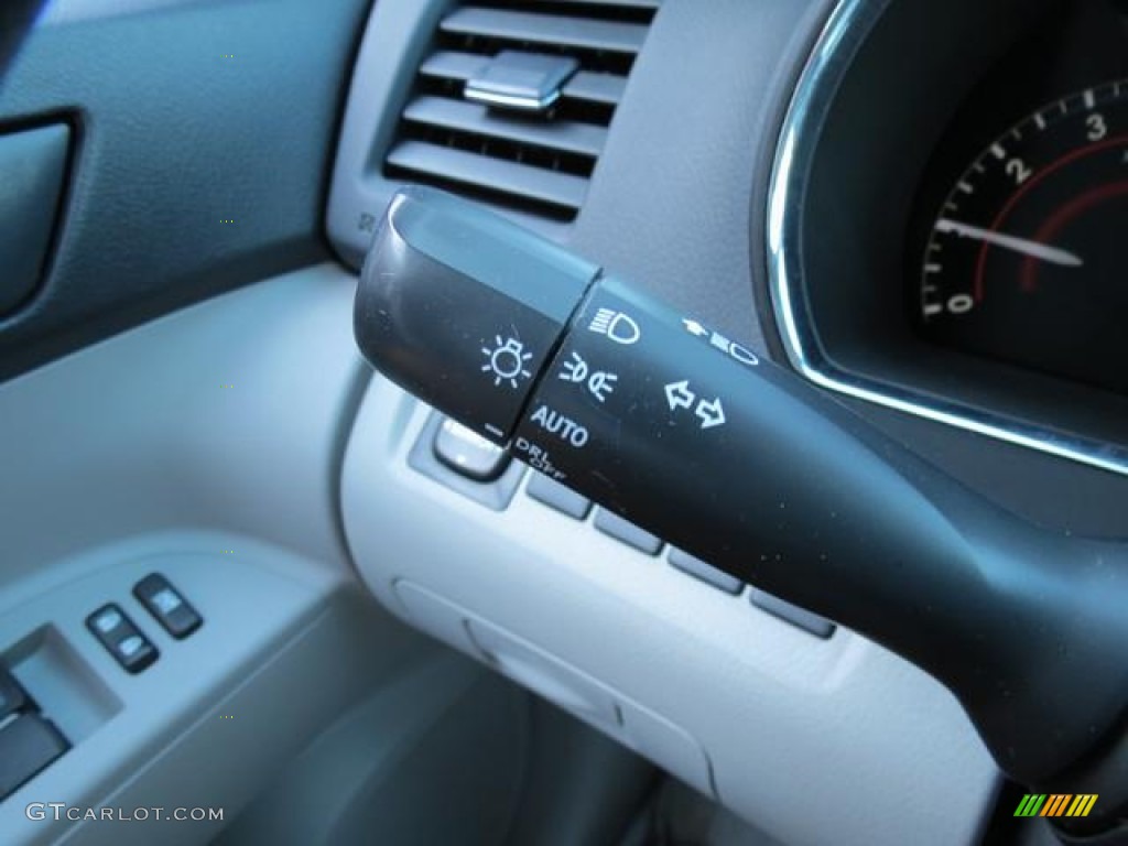 2010 Highlander  - Classic Silver Metallic / Ash photo #19