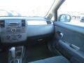 Super Black - Versa 1.8 S Hatchback Photo No. 16