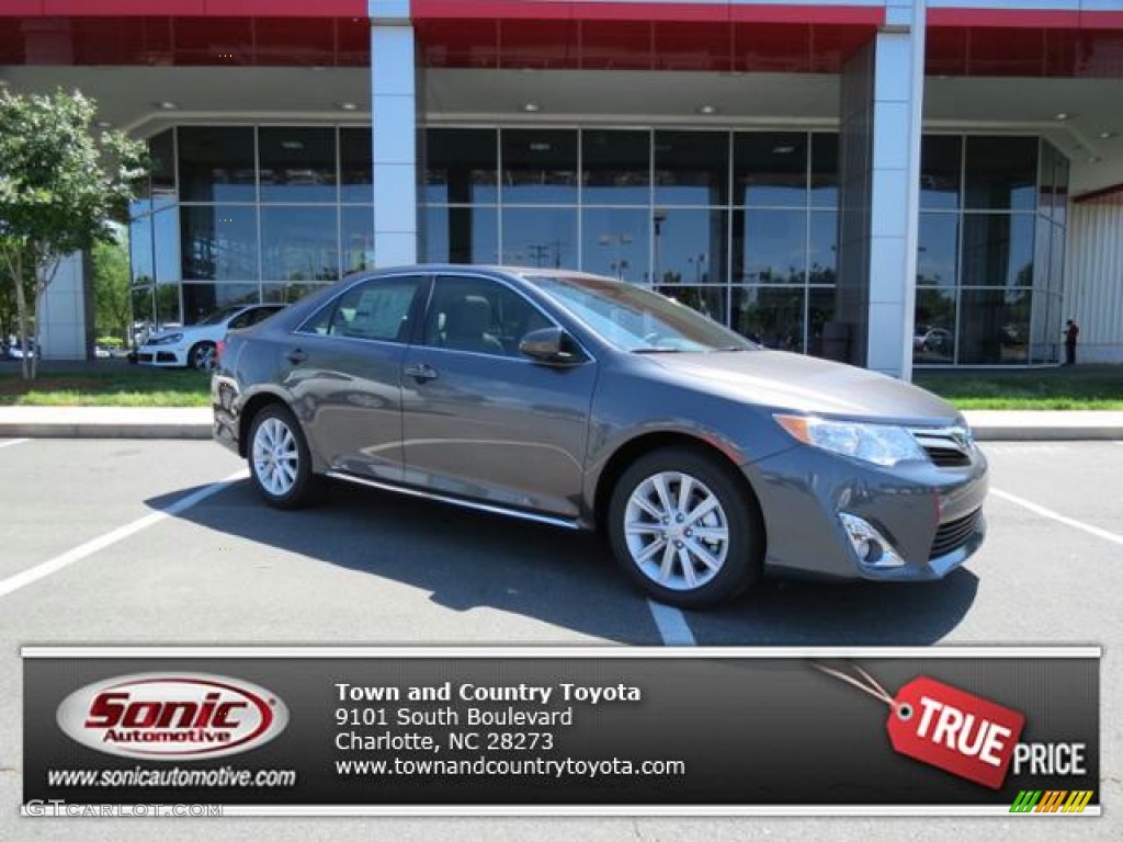 2013 Camry XLE - Magnetic Gray Metallic / Ash photo #1