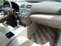 Aloe Green Metallic - Camry LE Photo No. 20