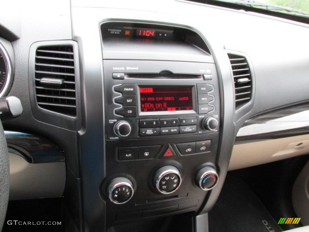 2011 Sorento LX AWD - Dark Cherry / Beige photo #16