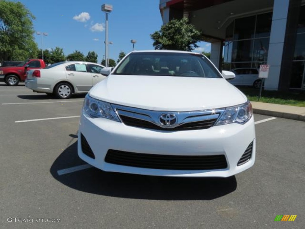 2013 Camry LE - Super White / Ivory photo #2