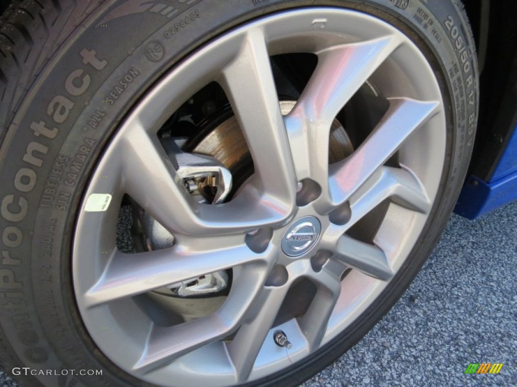 2013 Nissan Sentra SR Wheel Photos