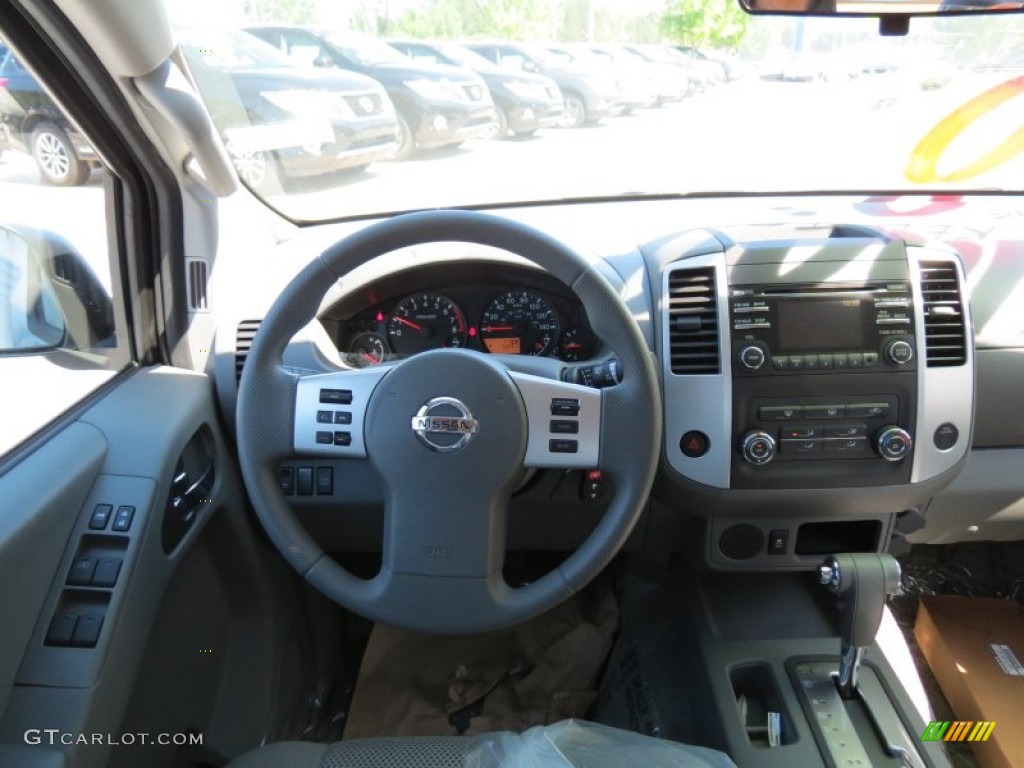 2013 Frontier SV V6 Crew Cab - Brilliant Silver / Steel photo #11