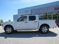 2013 Glacier White Nissan Frontier SV V6 Crew Cab  photo #2