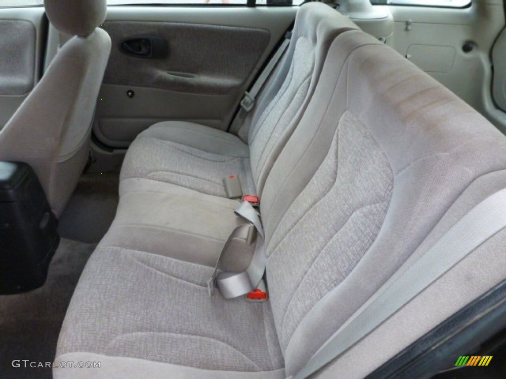 2000 S Series SW2 Wagon - Light Silver / Gray photo #5