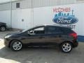 2013 Tuxedo Black Ford Focus SE Hatchback  photo #30