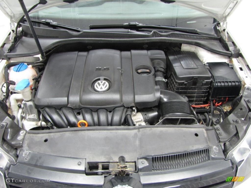 2010 Volkswagen Golf 2 Door 2.5 Liter DOHC 20-Valve 5 Cylinder Engine Photo #81059856