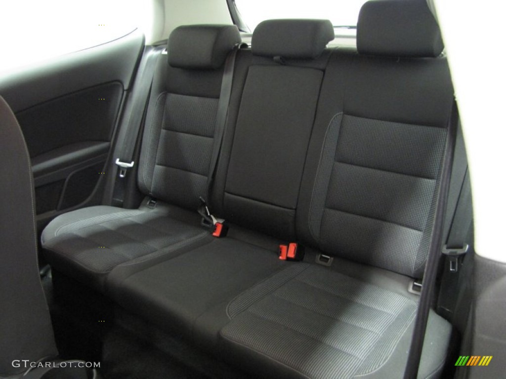 2010 Volkswagen Golf 2 Door Rear Seat Photo #81059895