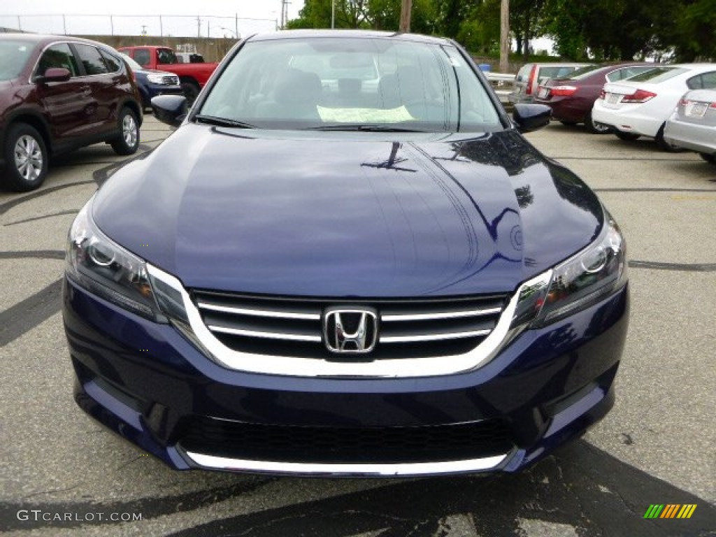 2013 Accord LX Sedan - Obsidian Blue Pearl / Gray photo #8