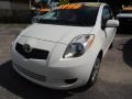 2008 Polar White Toyota Yaris 3 Door Liftback  photo #3