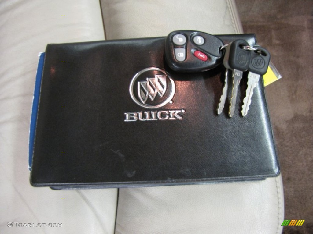 2003 Buick Park Avenue Ultra Keys Photos