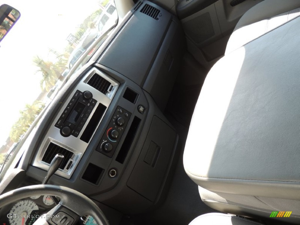 2007 Ram 1500 Big Horn Edition Quad Cab - Bright Silver Metallic / Medium Slate Gray photo #20