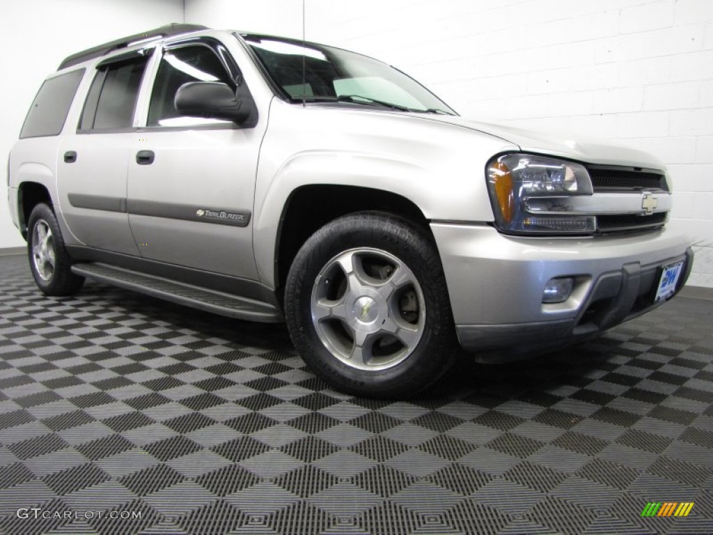 2004 TrailBlazer EXT LS 4x4 - Silverstone Metallic / Dark Pewter photo #1