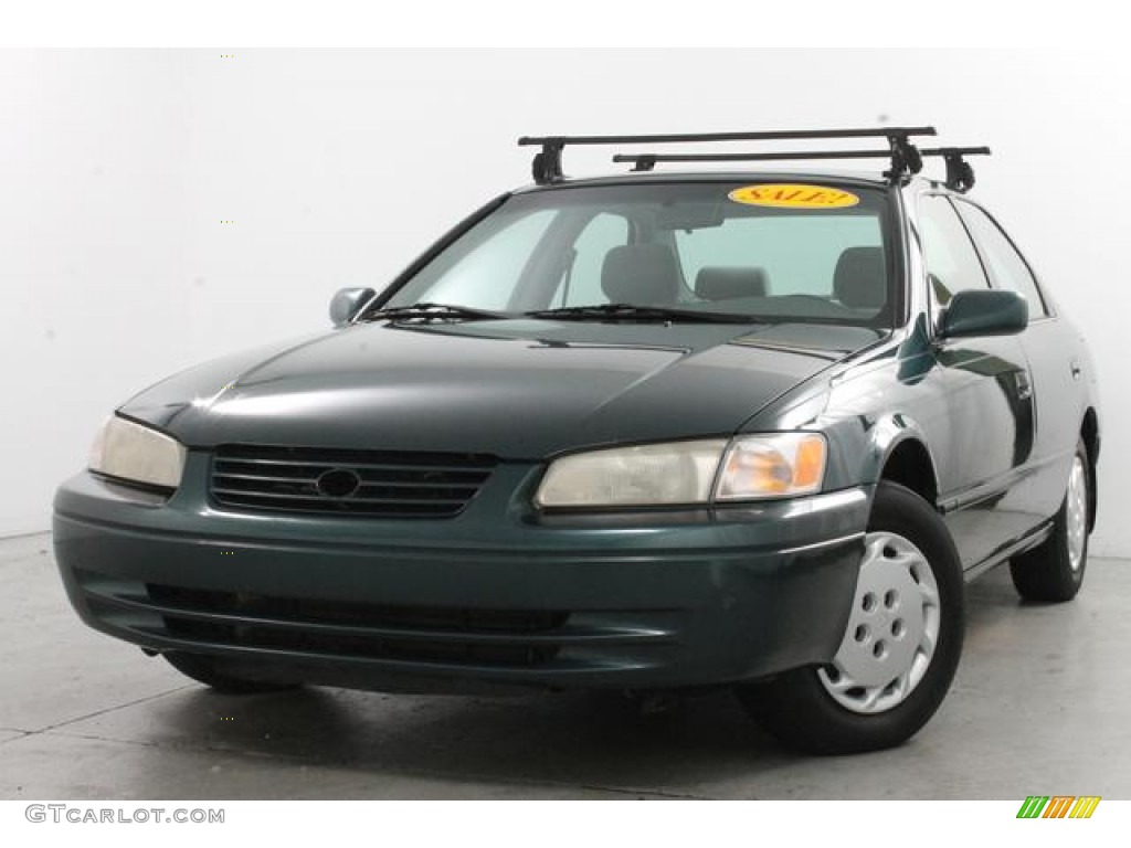 1998 Camry LE - Dark Green Metallic / Gray photo #2