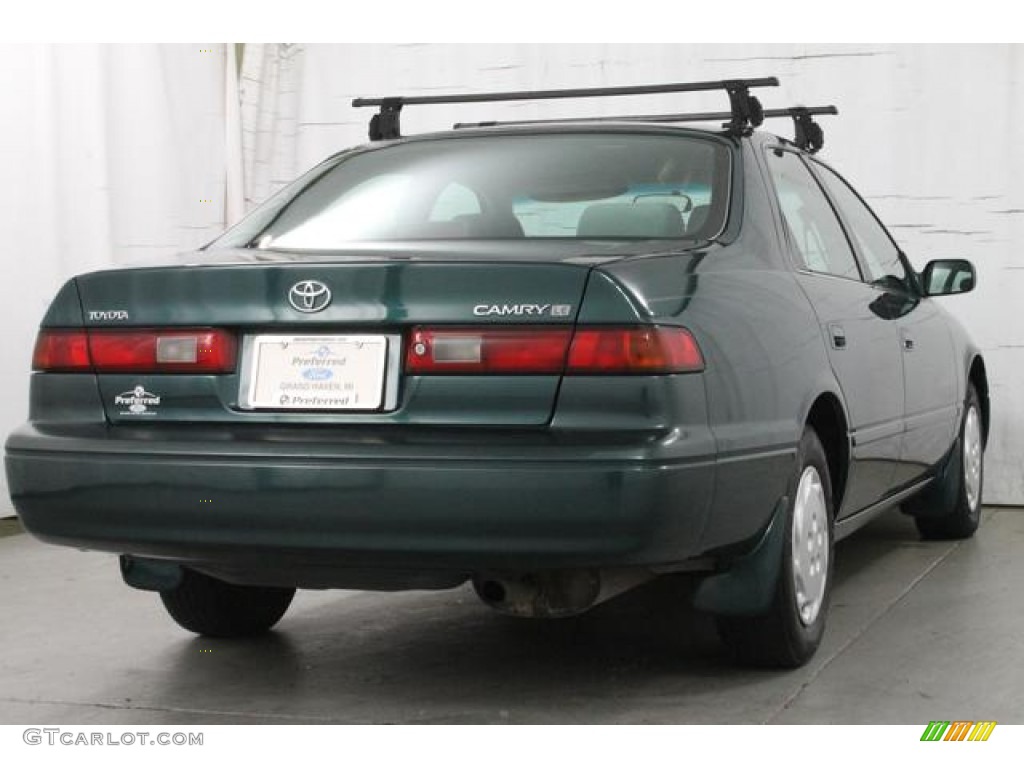 1998 Camry LE - Dark Green Metallic / Gray photo #7
