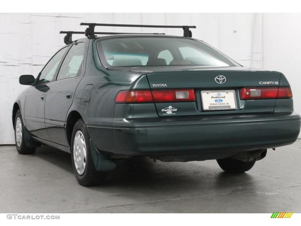 1998 Camry LE - Dark Green Metallic / Gray photo #9