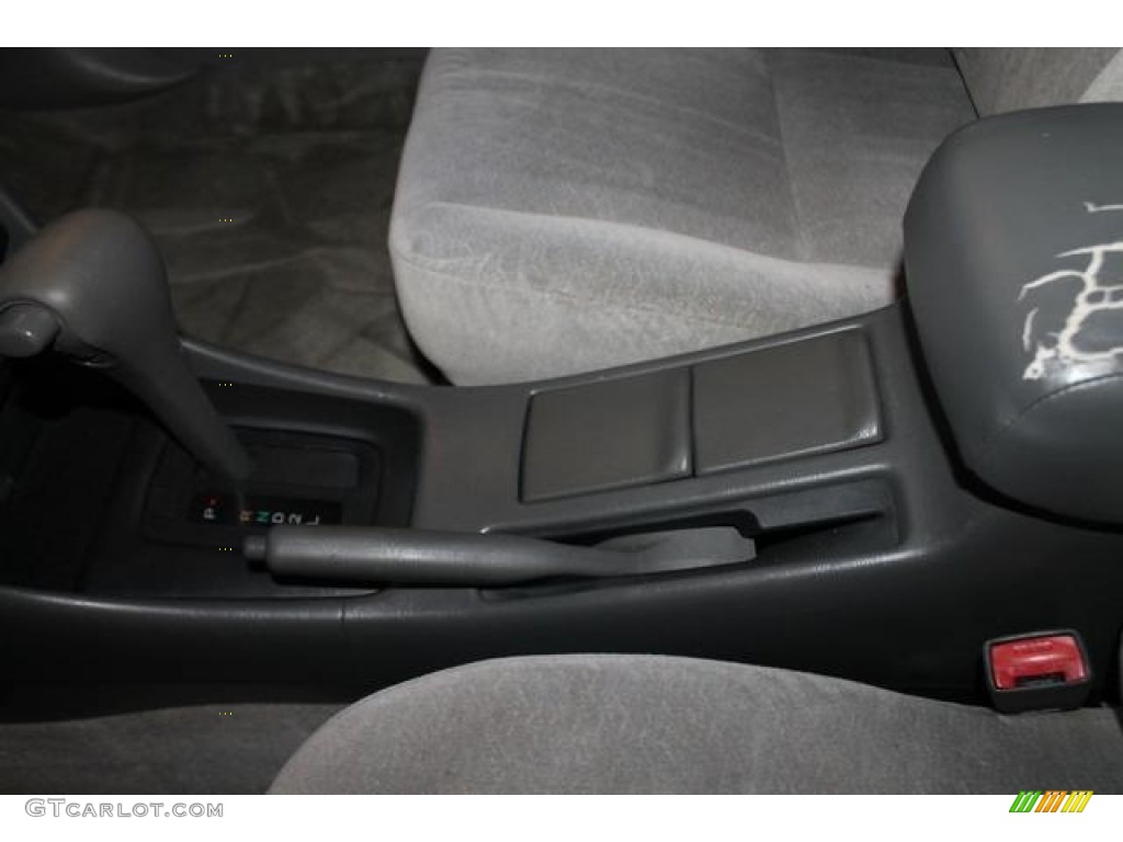 1998 Camry LE - Dark Green Metallic / Gray photo #39