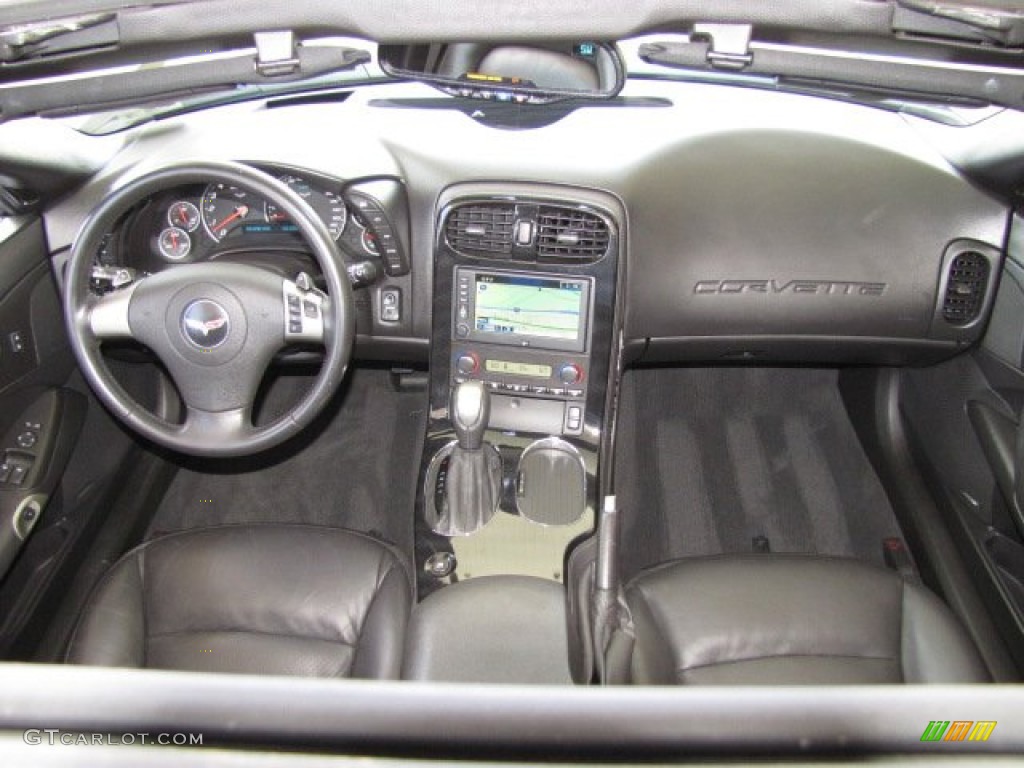 2008 Chevrolet Corvette Coupe Ebony Dashboard Photo #81070929