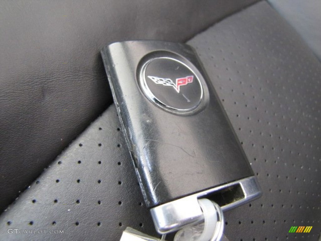 2008 Chevrolet Corvette Coupe Keys Photos