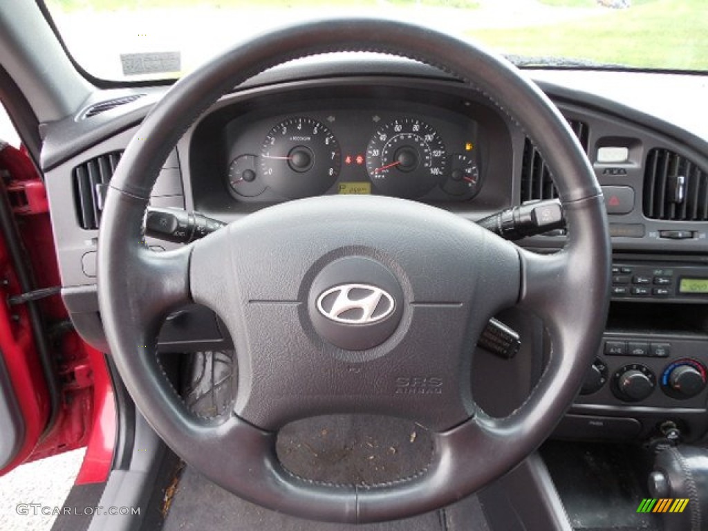 2005 Elantra GT Sedan - Electric Red Metallic / Gray photo #11