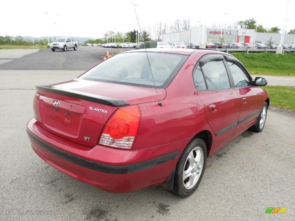 2005 Elantra GT Sedan - Electric Red Metallic / Gray photo #18