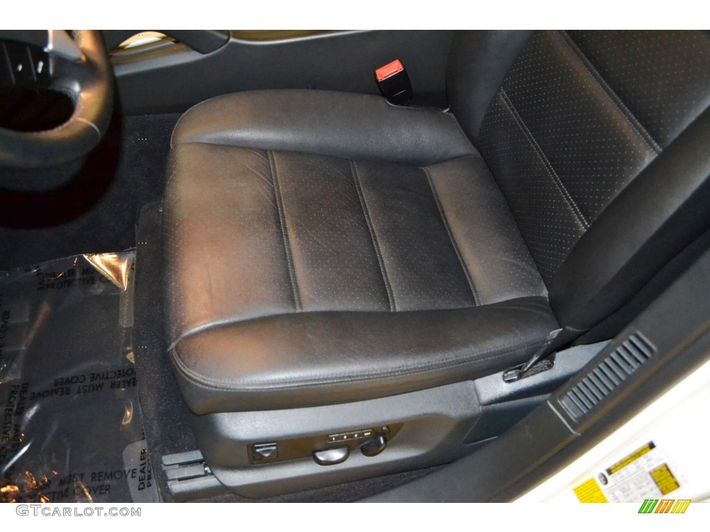 2009 Porsche Cayenne Tiptronic Front Seat Photo #81072766