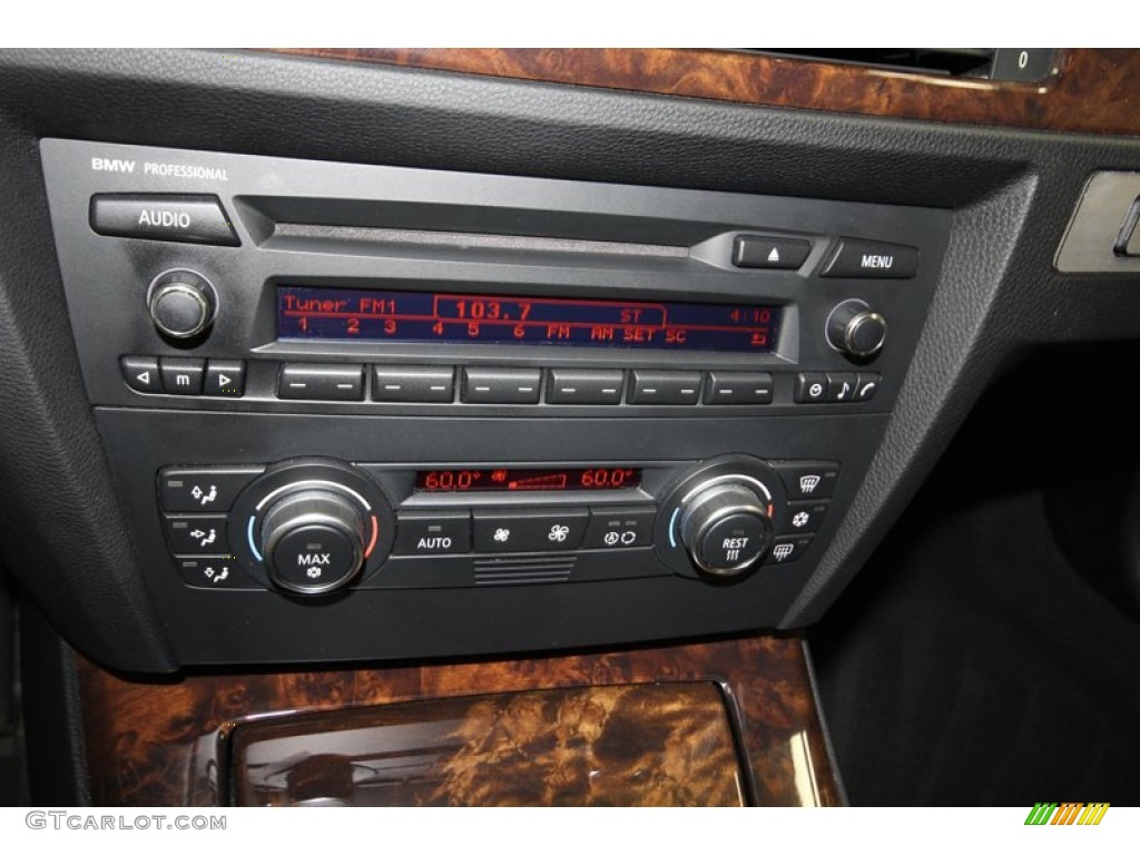 2008 BMW 3 Series 335i Sedan Controls Photo #81073197