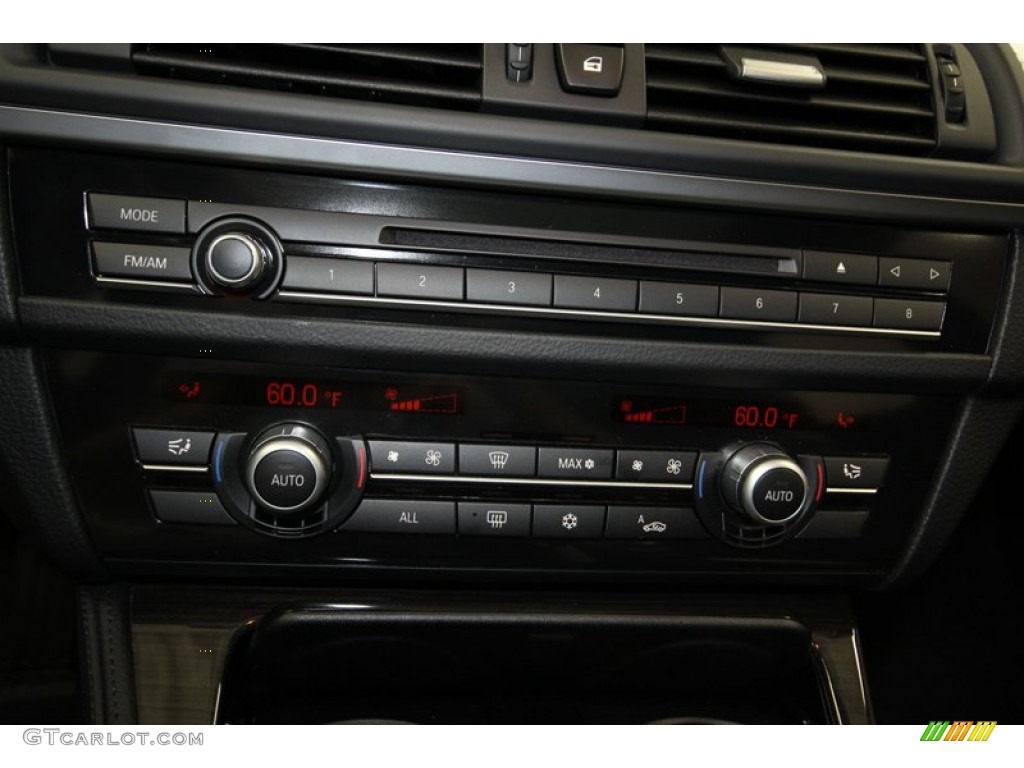 2012 BMW 5 Series 535i Sedan Controls Photo #81073536