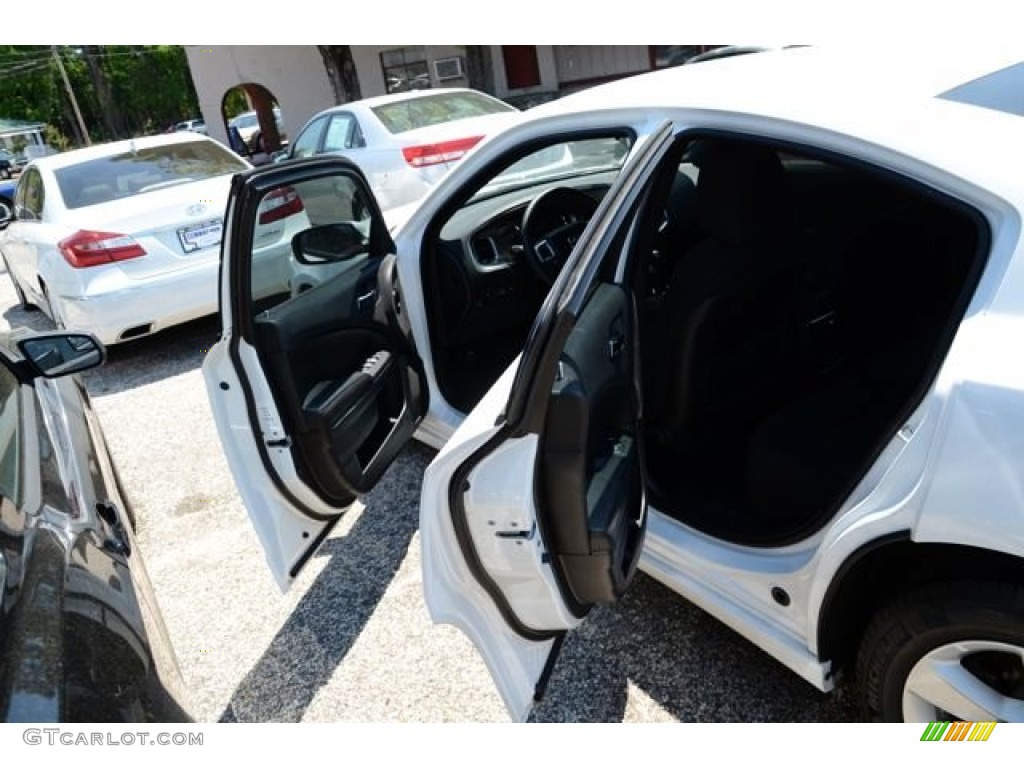 2012 Charger SE - Bright White / Black photo #8