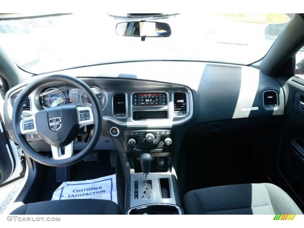 2012 Charger SE - Bright White / Black photo #10