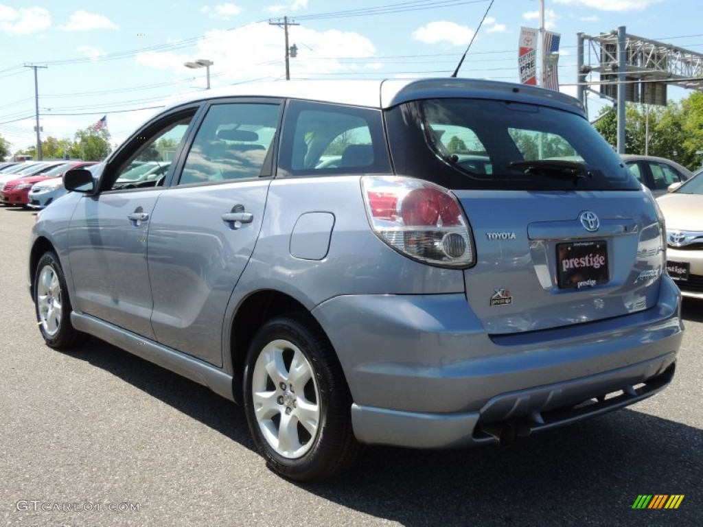 2005 Matrix XR - Cosmic Blue Metallic / Stone Gray photo #4